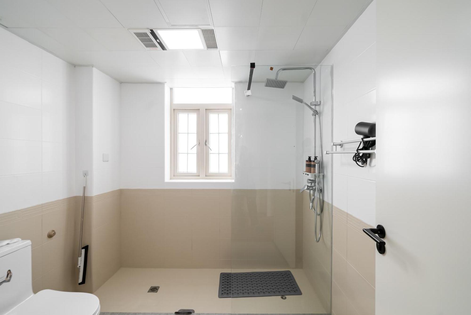 Shanghai Yi Du B&B -Family - Friendly Suite Close To People'S Square And Subway Buitenkant foto
