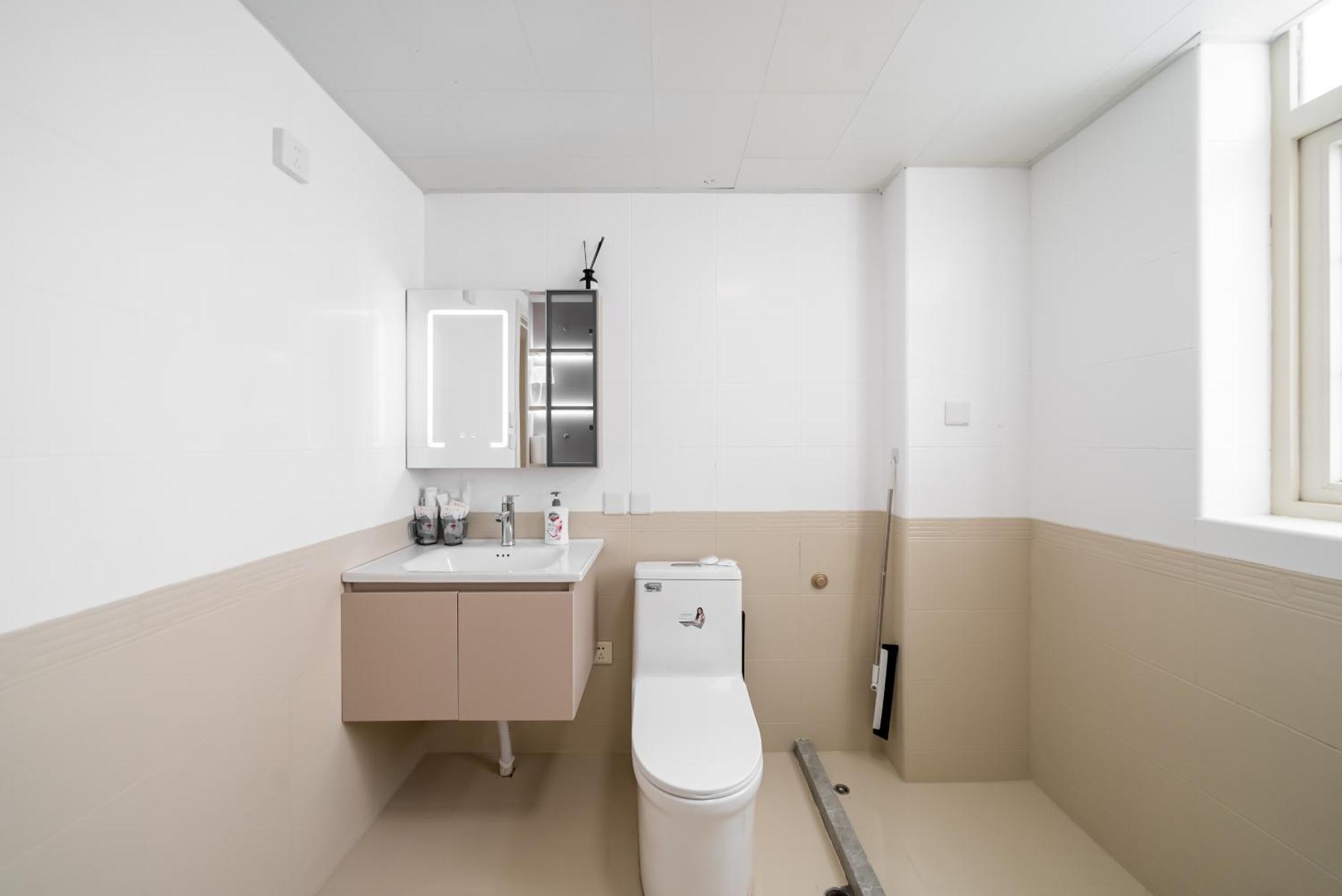 Shanghai Yi Du B&B -Family - Friendly Suite Close To People'S Square And Subway Buitenkant foto